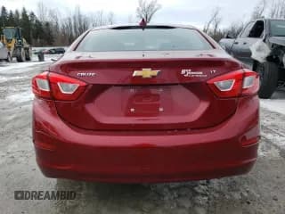✅ 2018 Chevrolet Cruze LT • VIN: 1G1BE5SM5J7109594 • Lot: 72500752. Listed on Copart with 56,430 mi. Free auction sales archive from the USA and detailed vehicle history report at DreamBid. Image 6.