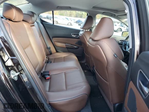 ✅ 2018 Acura TLX Advance • VIN: 19UUB3F78JA000049 • Лот: 82498575. Опубликован ранее на Copart с пробегом 95 012 миль. Бесплатный доступ к архиву аукционных продаж из США и подробный отчёт об истории автомобиля на DreamBid. Изображение 10.