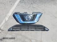 ✅ 2017 Nissan Rogue SV • VIN: 5N1AT2MT8HC884853 • Lot: 42302270. Wystawiony na IAAI z przebiegiem 89 059 mil. Bezpłatny archiwum sprzedaży aukcyjnych z USA i szczegółowy raport historii pojazdu na DreamBid. Zdjęcie 12.