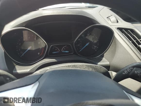 ✅ 2014 Ford Escape S • VIN: 1FMCU0F7XEUA81977 • Лот: 48853204. Опубликован ранее на Copart с пробегом 71 761 миль. Бесплатный доступ к архиву аукционных продаж из США и подробный отчёт об истории автомобиля на DreamBid. Изображение 9.