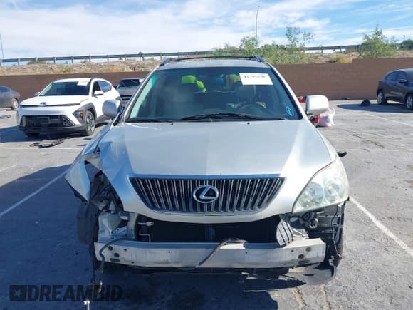 ✅ 2004 Lexus RX 330 • VIN: JTJGA31U640038611 • Lot: 42795690. Listed on IAAI with 182,687 mi. Free auction sales archive from the USA and detailed vehicle history report at DreamBid. Image 12.