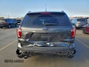 ✅ 2018 Ford Explorer XLT • VIN: 1FM5K8D84JGA55618 • Lot: 94232865. Wystawiony na Copart z przebiegiem 77 462 mil. Bezpłatny archiwum sprzedaży aukcyjnych z USA i szczegółowy raport historii pojazdu na DreamBid. Zdjęcie 6.