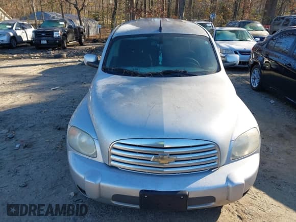 ✅ 2010 Chevrolet HHR 1LT • VIN: 3GNBABDBXAS619946 • Lot: 41174440. Listed on IAAI with 172,939 mi. Free auction sales archive from the USA and detailed vehicle history report at DreamBid. Image 6.