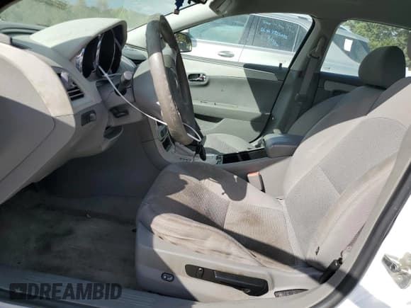 ✅ 2012 Chevrolet Malibu 1FL • VIN: 1G1ZA5EU0CF348047 • Lot: 79223204. Listed on Copart with 164,822 mi. Free auction sales archive from the USA and detailed vehicle history report at DreamBid. Image 7.