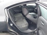 ✅ 2015 Dodge Charger SE • VIN: 2C3CDXBG4FH753110 • Lot: 43395024. Wystawiony na IAAI z przebiegiem 273 349 mil. Bezpłatny archiwum sprzedaży aukcyjnych z USA i szczegółowy raport historii pojazdu na DreamBid. Zdjęcie 8.