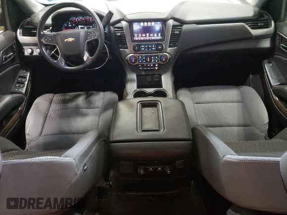 2018 Chevrolet Suburban LS z VIN 1GNSKGKC8JR396475, wystawiony jako Copart lot #75859654 z przebiegiem 67 080 mil mil oraz Szkoda całkowita • Salvage title. Historia ofert i sprzedaży dostępna na DreamBid. Obrazek 8.