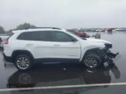 ✅ 2022 Jeep Cherokee Latitude Lux • VIN: 1C4PJLMX9ND513770 • Lot: 43559388. Listed on IAAI with 53,236 mi. Free auction sales archive from the USA and detailed vehicle history report at DreamBid. Image 13.