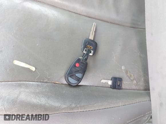 ✅ 2001 Infiniti I30 Luxury • VIN: JNKCA31A91T035878 • Lot: 42615867. Listed on IAAI with 231,434 mi. Free auction sales archive from the USA and detailed vehicle history report at DreamBid. Image 11.