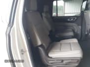 ✅ 2021 GMC Yukon XL SLT • VIN: 1GKS1GKD0MR138044 • Lot: 42492472. Listed on IAAI with 96,657 mi. Free auction sales archive from the USA and detailed vehicle history report at DreamBid. Image 8.