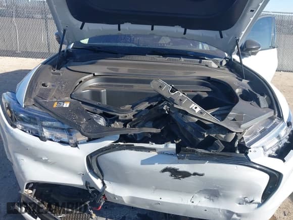 ✅ 2023 Ford Mustang Mach-E Premium • VIN: 3FMTK3RM3PMA18932 • Lot: 41794902. Listed on IAAI with 15,156 mi. Free auction sales archive from the USA and detailed vehicle history report at DreamBid. Image 10.