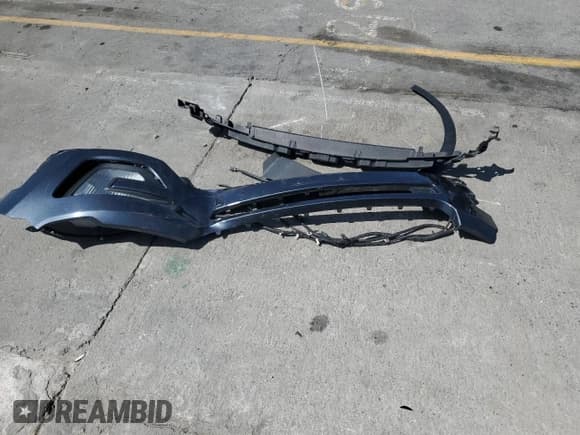 ✅ 2017 Ford Explorer Sport • VIN: 1FM5K8GTXHGA01332 • Lot: 57314885. Wystawiony na Copart z przebiegiem 99 444 mil. Bezpłatny archiwum sprzedaży aukcyjnych z USA i szczegółowy raport historii pojazdu na DreamBid. Zdjęcie 13.