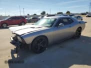 ✅ 2014 Dodge Challenger R/T Classic • VIN: 2C3CDYBT7EH105133 • Lot: 79758614. Wystawiony na Copart z przebiegiem Nie podano. Bezpłatny archiwum sprzedaży aukcyjnych z USA i szczegółowy raport historii pojazdu na DreamBid. Zdjęcie 1.