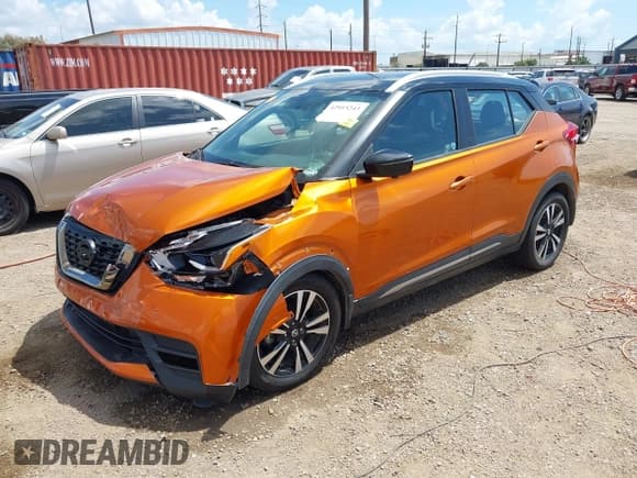 ✅ 2019 Nissan Kicks SR • VIN: 3N1CP5CU0KL538002 • Лот: 42915243. Опубликован ранее на IAAI с пробегом 168 090 миль. Бесплатный доступ к архиву аукционных продаж из США и подробный отчёт об истории автомобиля на DreamBid. Изображение 17.