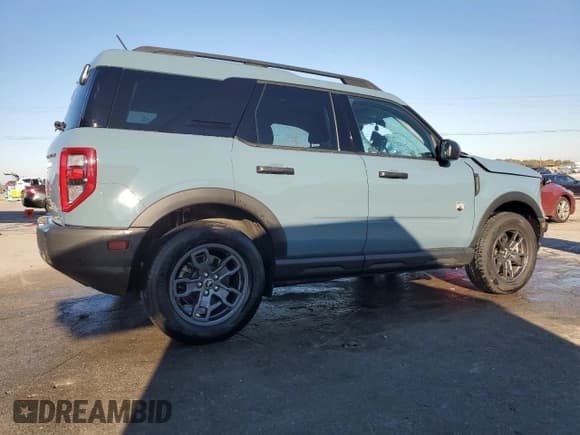 ✅ 2023 Ford Bronco Sport Big Bend • VIN: 3FMCR9B64PRD63674 • Лот: 91777145. Опубликован ранее на Copart с пробегом 70 323 миль. Бесплатный доступ к архиву аукционных продаж из США и подробный отчёт об истории автомобиля на DreamBid. Изображение 3.