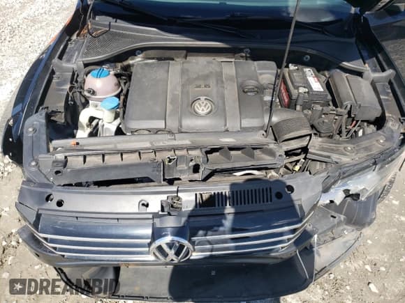 ✅ 2012 Volkswagen Passat S • VIN: 1VWAH7A30CC089678 • Лот: 55632495. Опубликован ранее на Copart с пробегом 107 473 миль. Бесплатный доступ к архиву аукционных продаж из США и подробный отчёт об истории автомобиля на DreamBid. Изображение 11.