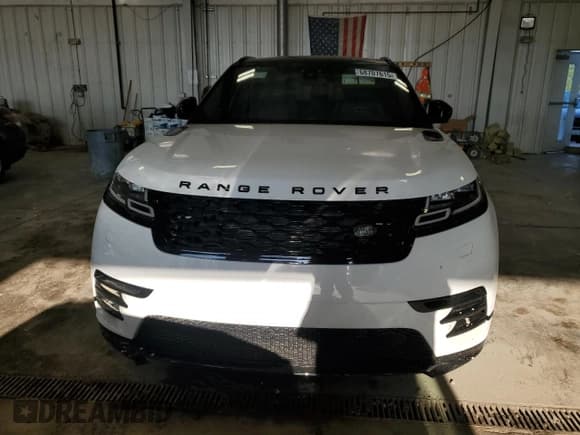 ✅ 2019 Land Rover Range Rover Velar R-Dynamic SE • VIN: SALYL2EV6KA203510 • Lot: 68707615. Wystawiony na Copart z przebiegiem Nie podano. Bezpłatny archiwum sprzedaży aukcyjnych z USA i szczegółowy raport historii pojazdu na DreamBid. Zdjęcie 5.