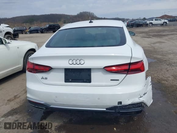 ✅ 2021 Audi A5 Sportback S line Premium Plus • VIN: WAUFACF52MA032229 • Lot: 41917983. Listed on IAAI with 89,229 mi. Free auction sales archive from the USA and detailed vehicle history report at DreamBid. Image 17.