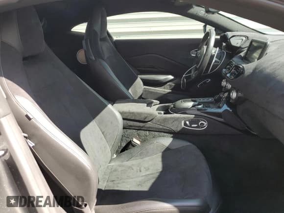 ✅ 2020 Aston Martin Vantage • VIN: SCFSMGAW1LGN03526 • Лот: 69481805. Опубликован ранее на Copart с пробегом 30 859 миль. Бесплатный доступ к архиву аукционных продаж из США и подробный отчёт об истории автомобиля на DreamBid. Изображение 10.