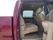 ✅ 2014 Chevrolet Silverado 2500HD LT • VIN: 1GC1KXC88EF140598 • Lot: 42023482. Listed on IAAI with 300,929 mi. Free auction sales archive from the USA and detailed vehicle history report at DreamBid. Image 8.