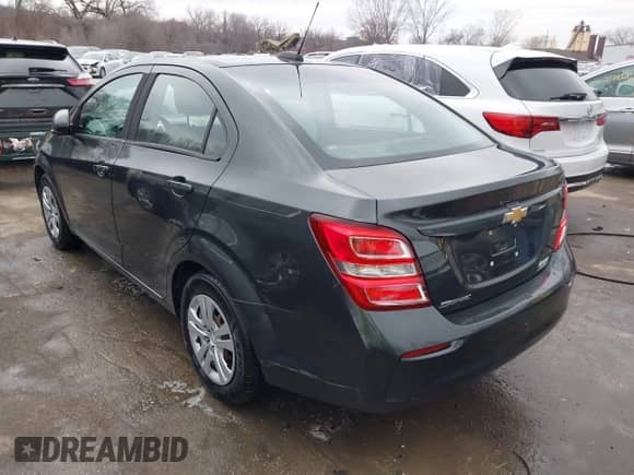 2017 Chevrolet Sonic LS с VIN 1G1JA5SH0H4139995, выставлен на аукционе IAAI как лот 41697859 с пробегом 132 018 миль миль и . История ставок и продаж доступна на DreamBid. Изображение 3.