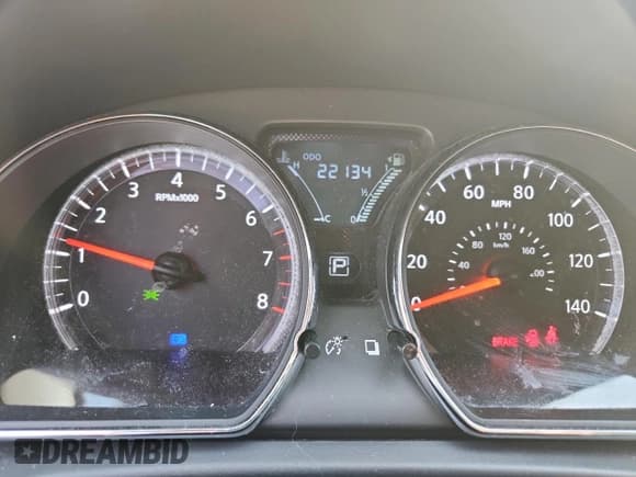 ✅ 2016 Nissan Versa SV • VIN: 3N1CN7AP5GL884102 • Lot: 93195695. Listed on Copart with 22,134 mi. Free auction sales archive from the USA and detailed vehicle history report at DreamBid. Image 9.