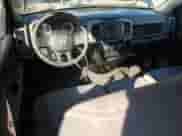 2014 Ram 1500 Tradesman z VIN 1C6RR7FM1ES338428, wystawiony jako Copart lot #82249045 z przebiegiem 278 348 mil mil oraz Szkoda całkowita • Salvage title. Historia ofert i sprzedaży dostępna na DreamBid. Obrazek 8.