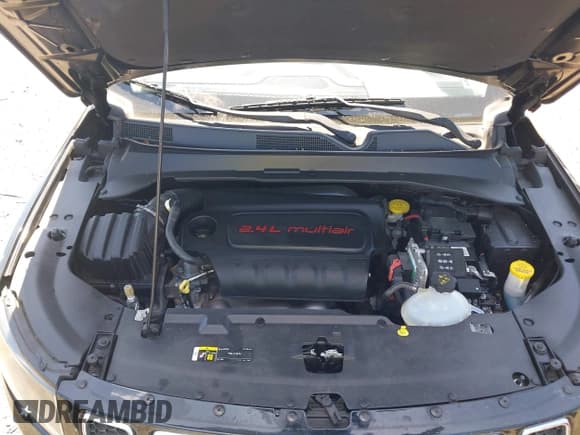 ✅ 2018 Jeep Compass Latitude • VIN: 3C4NJCBB5JT194919 • Lot: 42297016. Listed on IAAI with 92,576 mi. Free auction sales archive from the USA and detailed vehicle history report at DreamBid. Image 10.