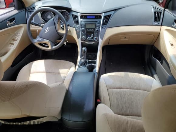 ✅ 2013 Hyundai Sonata GLS • VIN: 5NPEB4AC4DH558507 • Lot: 63796704. Listed on Copart with 121,164 mi. Free auction sales archive from the USA and detailed vehicle history report at DreamBid. Image 8.