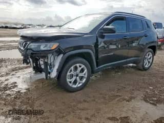 2025 Jeep Compass Latitude с VIN 3C4NJDBN4ST535499, выставлен на аукционе Copart как лот 64229215 с пробегом 5 406 миль миль и Списание • Salvage title. История ставок и продаж доступна на DreamBid. Изображение 1.