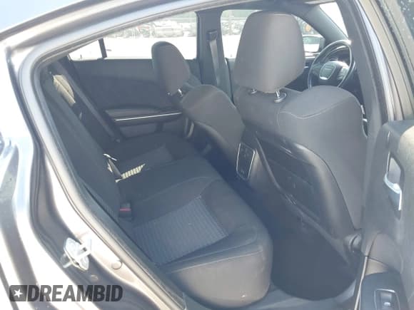 ✅ 2023 Dodge Charger GT • VIN: 2C3CDXHG6PH647427 • Lot: 43391701. Wystawiony na IAAI z przebiegiem 40 765 mil. Bezpłatny archiwum sprzedaży aukcyjnych z USA i szczegółowy raport historii pojazdu na DreamBid. Zdjęcie 8.