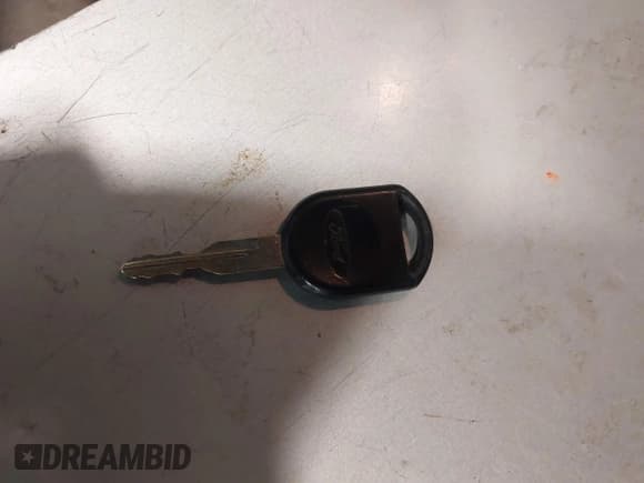 ✅ 2008 Ford Mustang Deluxe • VIN: 1ZVHT84N785134563 • Лот: 42647056. Опубликован ранее на IAAI с пробегом 130 875 миль. Бесплатный доступ к архиву аукционных продаж из США и подробный отчёт об истории автомобиля на DreamBid. Изображение 11.