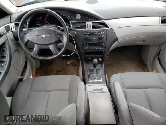 ✅ 2007 Chrysler Pacifica • VIN: 2A8GF48X27R127699 • Lot: 46501355. Listed on Copart with 133,606 mi. Free auction sales archive from the USA and detailed vehicle history report at DreamBid. Image 9.