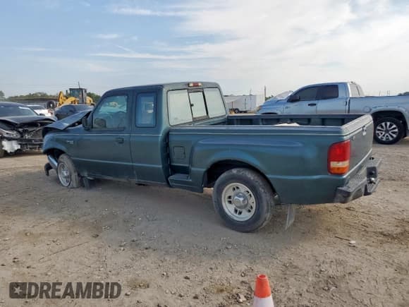 ✅ 1996 Ford Ranger XL • VIN: 1FTCR14A0TPB31825 • Лот: 71728355. Опубликован ранее на Copart с пробегом 166 755 миль. Бесплатный доступ к архиву аукционных продаж из США и подробный отчёт об истории автомобиля на DreamBid. Изображение 2.