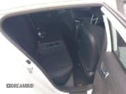 ✅ 2014 Hyundai Veloster • VIN: KMHTC6AD0EU205239 • Lot: 43284378. Wystawiony na IAAI z przebiegiem 155 072 mil. Bezpłatny archiwum sprzedaży aukcyjnych z USA i szczegółowy raport historii pojazdu na DreamBid. Zdjęcie 8.