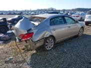 ✅ 2005 Toyota Avalon XLS • VIN: 4T1BK36B45U051526 • Lot: 41680419. Wystawiony na IAAI z przebiegiem 162 366 mil. Bezpłatny archiwum sprzedaży aukcyjnych z USA i szczegółowy raport historii pojazdu na DreamBid. Zdjęcie 4.