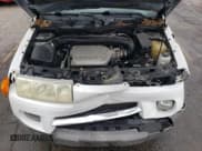 ✅ 2005 Saturn VUE • VIN: 5GZCZ53415S800296 • Lot: 86130864. Wystawiony na Copart z przebiegiem 156 482 mil. Bezpłatny archiwum sprzedaży aukcyjnych z USA i szczegółowy raport historii pojazdu na DreamBid. Zdjęcie 12.