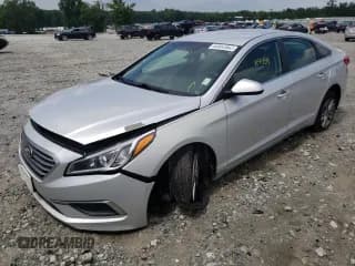 ✅ 2017 Hyundai Sonata SE • VIN: 5NPE24AF0HH517209 • Лот: 50982982. Опубликован ранее на Copart с пробегом 114 434 миль. Бесплатный доступ к архиву аукционных продаж из США и подробный отчёт об истории автомобиля на DreamBid. Изображение 2.