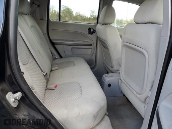 ✅ 2006 Chevrolet HHR LT • VIN: 3GNDA23P46S642619 • Лот: 84893165. Опубликован ранее на Copart с пробегом 140 371 миль. Бесплатный доступ к архиву аукционных продаж из США и подробный отчёт об истории автомобиля на DreamBid. Изображение 11.