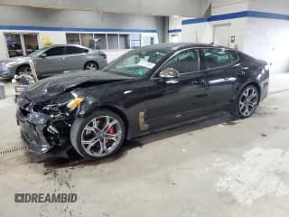 ✅ 2019 Kia Stinger GT2 • VIN: KNAE55LC0K6058116 • Lot: 90125645. Wystawiony na Copart z przebiegiem 46 347 mil. Bezpłatny archiwum sprzedaży aukcyjnych z USA i szczegółowy raport historii pojazdu na DreamBid. Zdjęcie 1.
