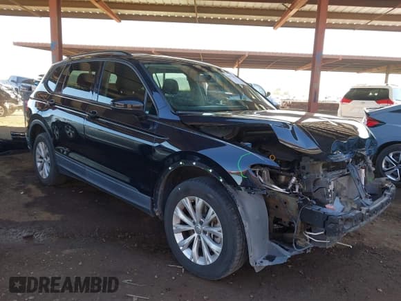 ✅ 2020 Volkswagen Tiguan S • VIN: 3VV1B7AX2LM123711 • Lot: 43704096. Listed on IAAI with 115,879 mi. Free auction sales archive from the USA and detailed vehicle history report at DreamBid. Image 1.