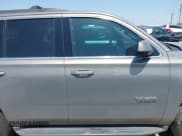 ✅ 2019 Chevrolet Tahoe LT • VIN: 1GNSKBKC6KR165031 • Lot: 42693802. Listed on IAAI with 119,883 mi. Free auction sales archive from the USA and detailed vehicle history report at DreamBid. Image 13.