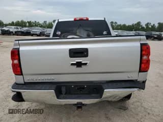 ✅ 2017 Chevrolet Silverado 1500 LT • VIN: 3GCPCRECXHG330538 • Лот: 69088934. Опубликован ранее на Copart с пробегом Не указан. Бесплатный доступ к архиву аукционных продаж из США и подробный отчёт об истории автомобиля на DreamBid. Изображение 6.