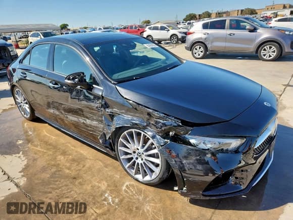 ✅ 2019 Mercedes-Benz A 220 • VIN: WDD3G4EBXKW012351 • Lot: 84404335. Listed on Copart with 55,452 mi. Free auction sales archive from the USA and detailed vehicle history report at DreamBid. Image 4.
