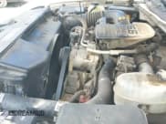 ✅ 2004 Chevrolet Silverado 2500HD LS • VIN: 1GCHK23234F201870 • Lot: 43503020. Wystawiony na IAAI z przebiegiem 277 071 mil. Bezpłatny archiwum sprzedaży aukcyjnych z USA i szczegółowy raport historii pojazdu na DreamBid. Zdjęcie 19.