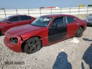 2009 Dodge Charger R/T z VIN 2B3KA53T69H533988, wystawiony jako Copart lot #67668415 z przebiegiem 100 000 mil mil oraz Czysty tytuł • Clean title. Historia ofert i sprzedaży dostępna na DreamBid. Obrazek 1.