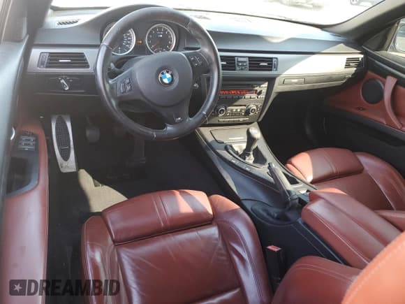 ✅ 2011 BMW M3 • VIN: WBSDX9C51BE584206 • Lot: 83976355. Listed on Copart with 77,939 mi. Free auction sales archive from the USA and detailed vehicle history report at DreamBid. Image 8.