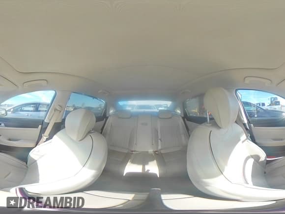 ✅ 2015 Hyundai Genesis 3.8L • VIN: KMHGN4JE6FU066924 • Lot: 88988205. Wystawiony na Copart z przebiegiem 173 293 mil. Bezpłatny archiwum sprzedaży aukcyjnych z USA i szczegółowy raport historii pojazdu na DreamBid. Zdjęcie 14.