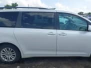 ✅ 2017 Toyota Sienna XLE Auto Access Seat • VIN: 5TDYZ3DCXHS801591 • Lot: 42724706. Listed on IAAI with 197,582 mi. Free auction sales archive from the USA and detailed vehicle history report at DreamBid. Image 14.