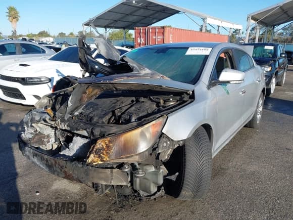 ✅ 2012 Buick LaCrosse Premium 1 • VIN: 1G4GD5E32CF146903 • Lot: 43454188. Listed on IAAI with Not provided. Free auction sales archive from the USA and detailed vehicle history report at DreamBid. Image 2.