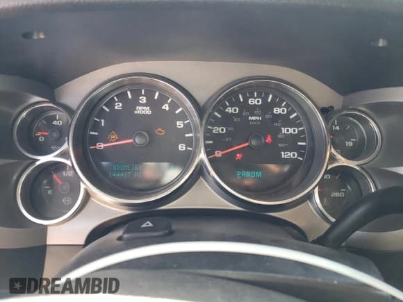 ✅ 2010 Chevrolet Silverado 1500 LT • VIN: 3GCRCSE0XAG276251 • Lot: 62797314. Listed on Copart with 144,417 mi. Free auction sales archive from the USA and detailed vehicle history report at DreamBid. Image 9.